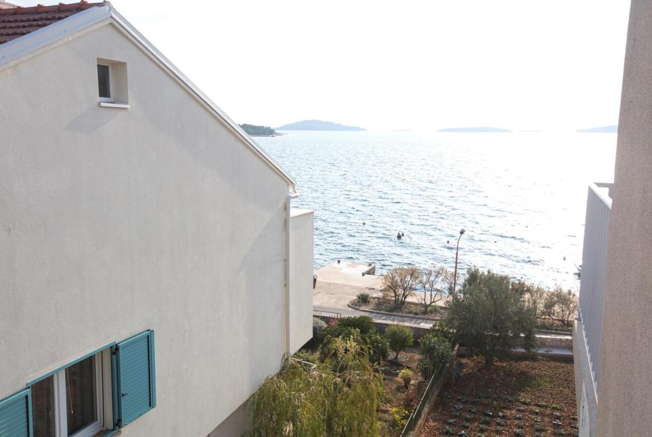 Apartments By The Sea Brodarica, Sibenik - 13615 Екстер'єр фото